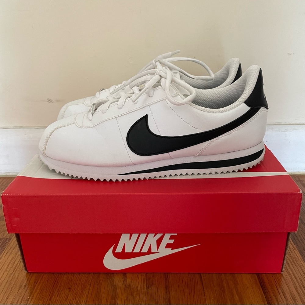 NIKE CORTEZ